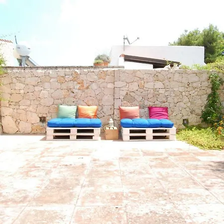 Casa Vacanze Castro Salento 別荘
